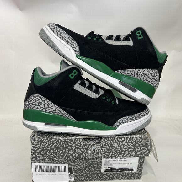 Nike Air Jordan 3 Retro OG “Pine Green Black White” main image 3